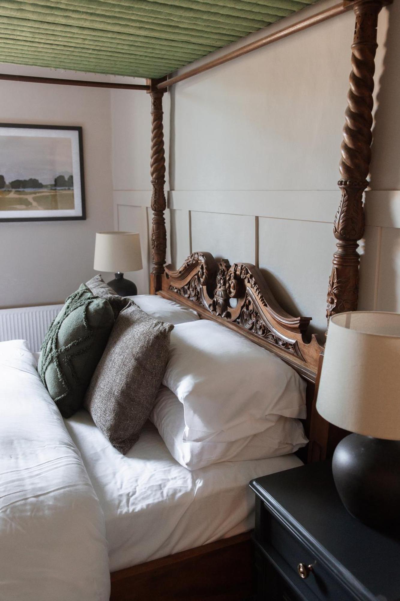 The Raven Hotel At Much Wenlock By Purestay Dış mekan fotoğraf