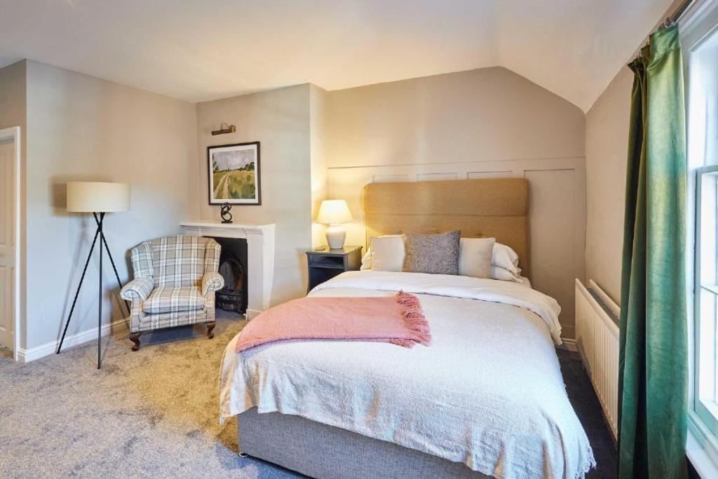 The Raven Hotel At Much Wenlock By Purestay Dış mekan fotoğraf