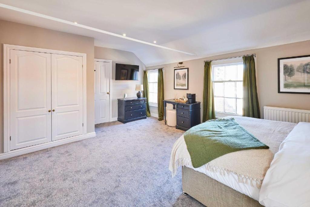 The Raven Hotel At Much Wenlock By Purestay Dış mekan fotoğraf